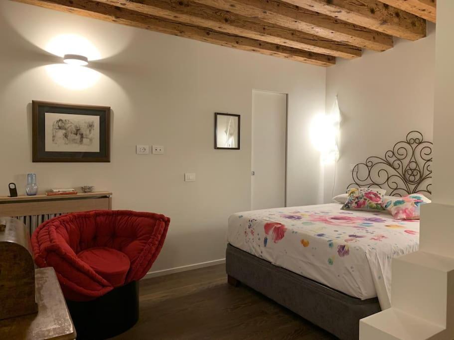 Ospizio Delle Donzelle Apartment Venice Exterior photo